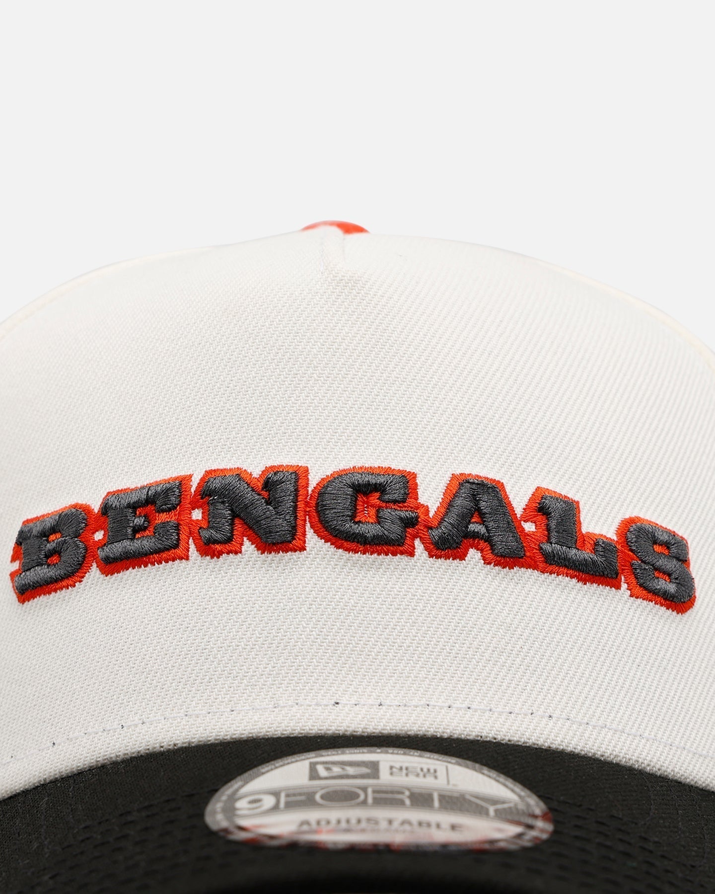 New Era Cincinnati Bengals 'Chrome Metallic Wordmark' 9FORTY A-Frame Snapback Chrome
